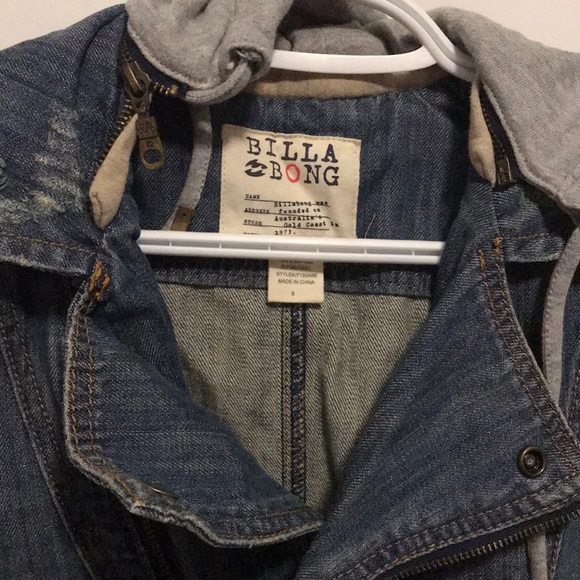 Billabong Denim Jacket worn once or twice - Picture 2 of 5